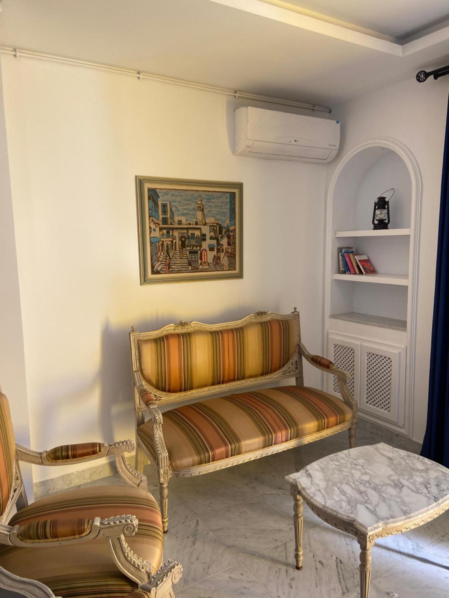 Marsa - Sidi Bousaid Lovely Authentic Apartment La Marsa Luaran gambar