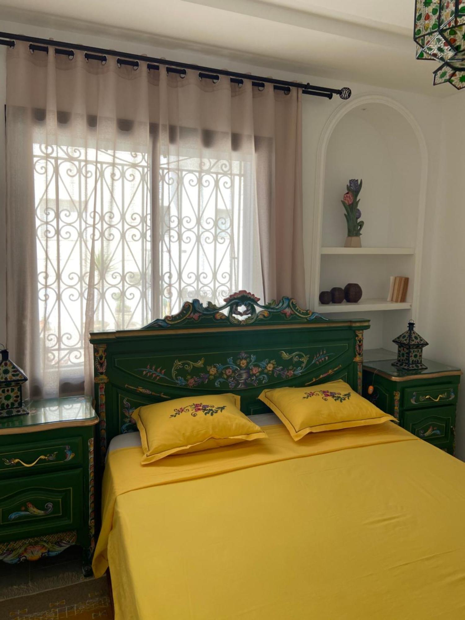 Marsa - Sidi Bousaid Lovely Authentic Apartment La Marsa Luaran gambar