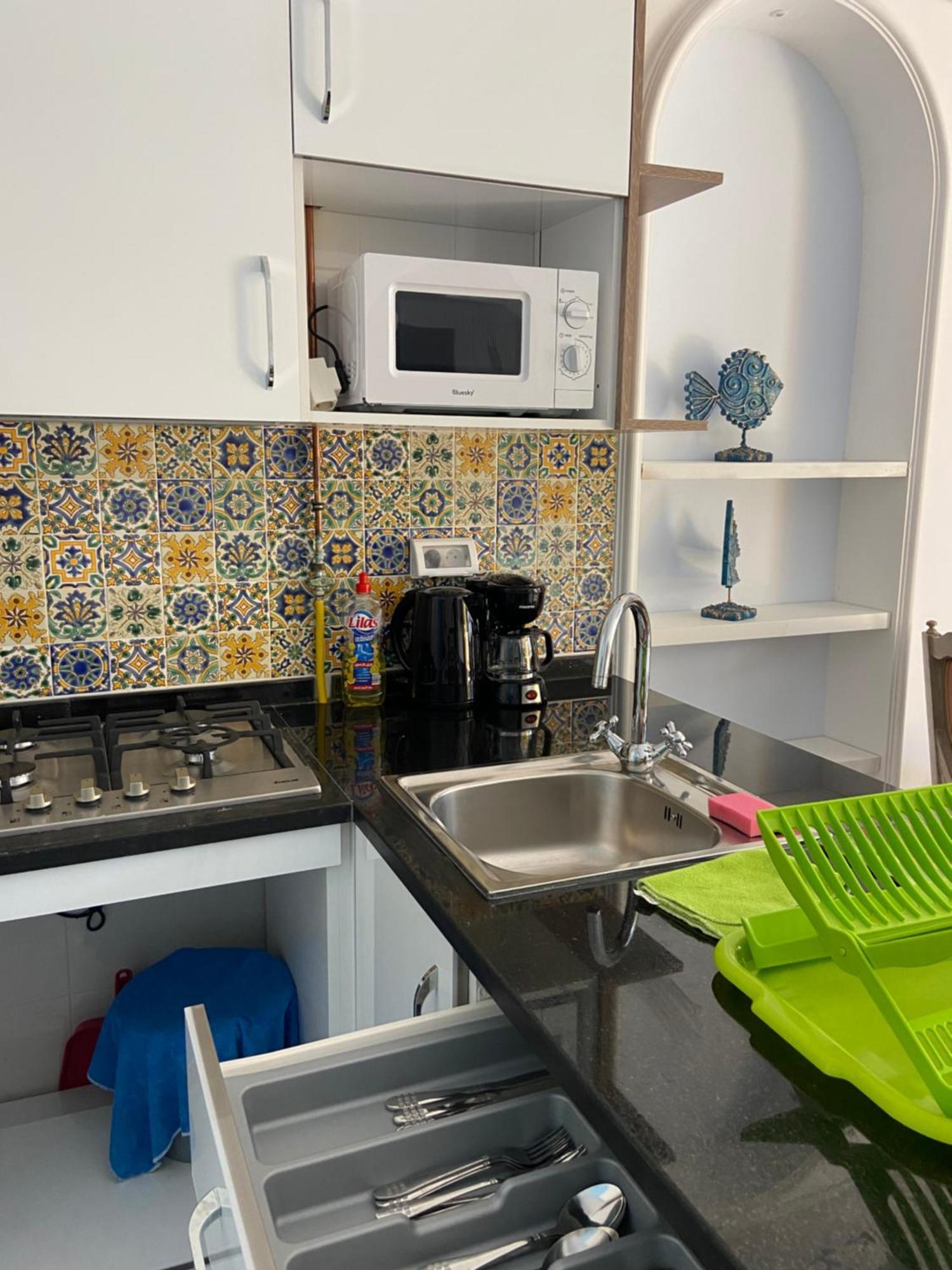 Marsa - Sidi Bousaid Lovely Authentic Apartment La Marsa Luaran gambar